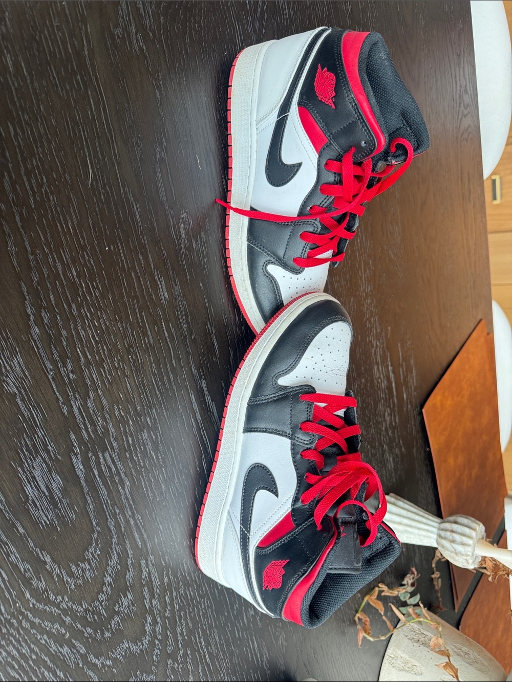 Nike Kids air Jordan Mid-Top Sneakers in Black, White & Red